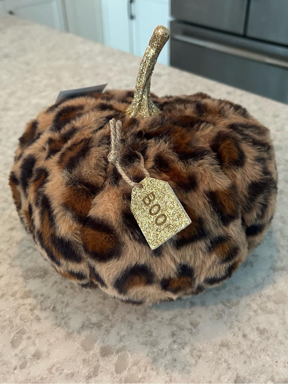 “New” Rachel Zoe Faux Fur Leopard Pumpkin with Gold Stem